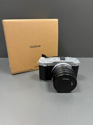Fujifilm camera with - x-m5,