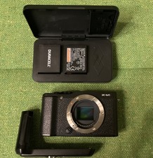 Fujifilm X-M1 16.3MP Digital